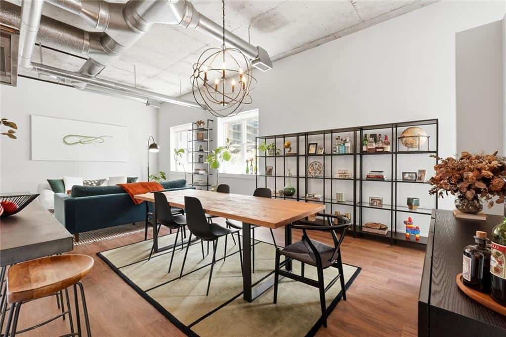 Listing photo 6