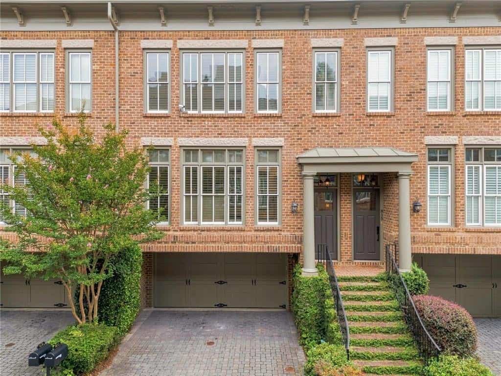 817 Highland Green Way NE, Atlanta, GA 30306