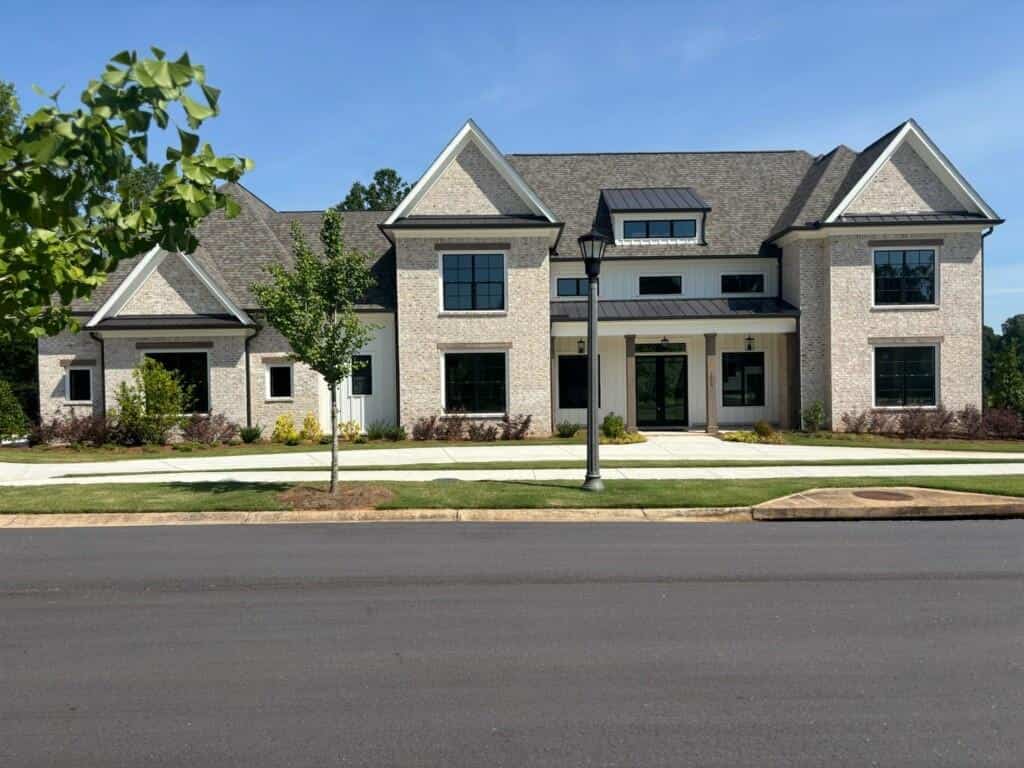 2819 Kestrel Drive, Statham, GA 30666