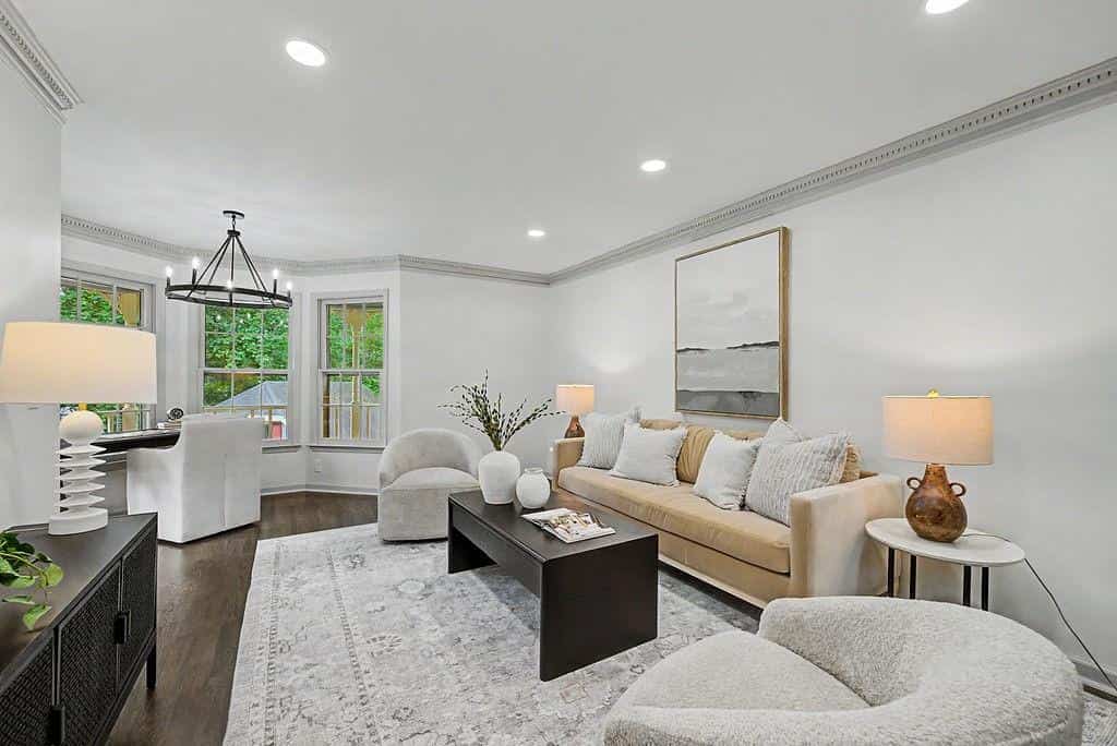 Listing photo 6