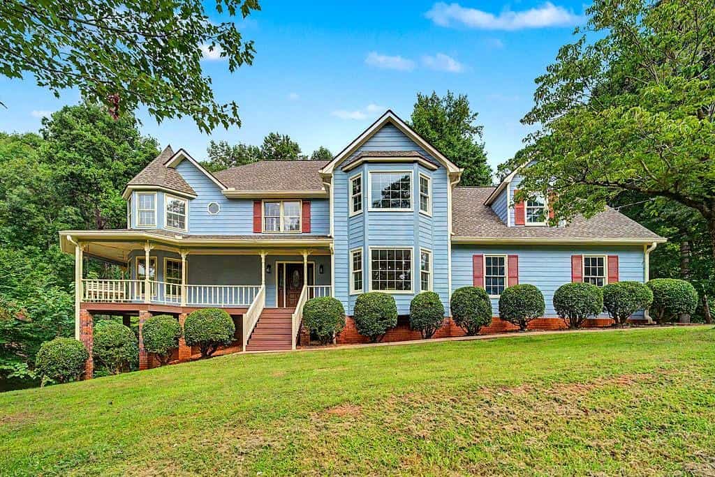 228 Nacoochee Drive, Woodstock, GA 30188
