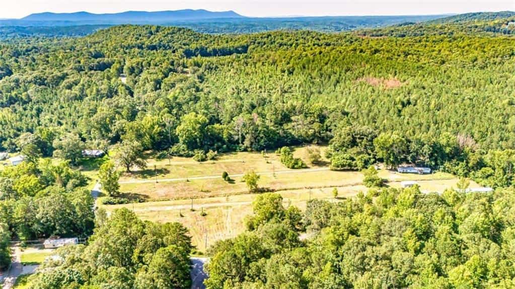 830 Mountain View, Talladega, AL 35160