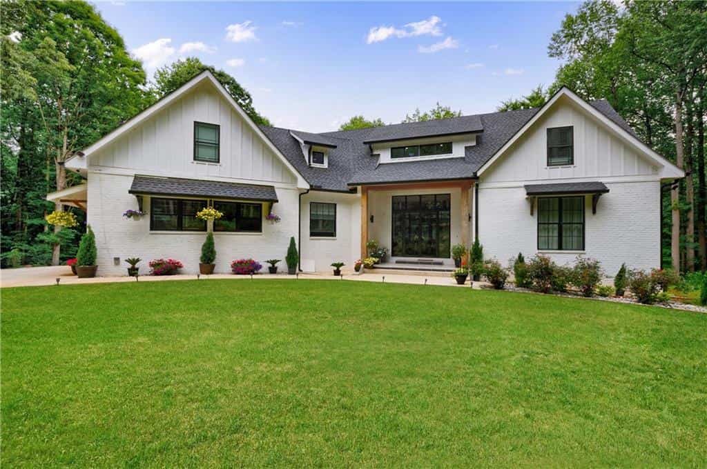 836 Bailey Woods Road, Dacula, GA 30019