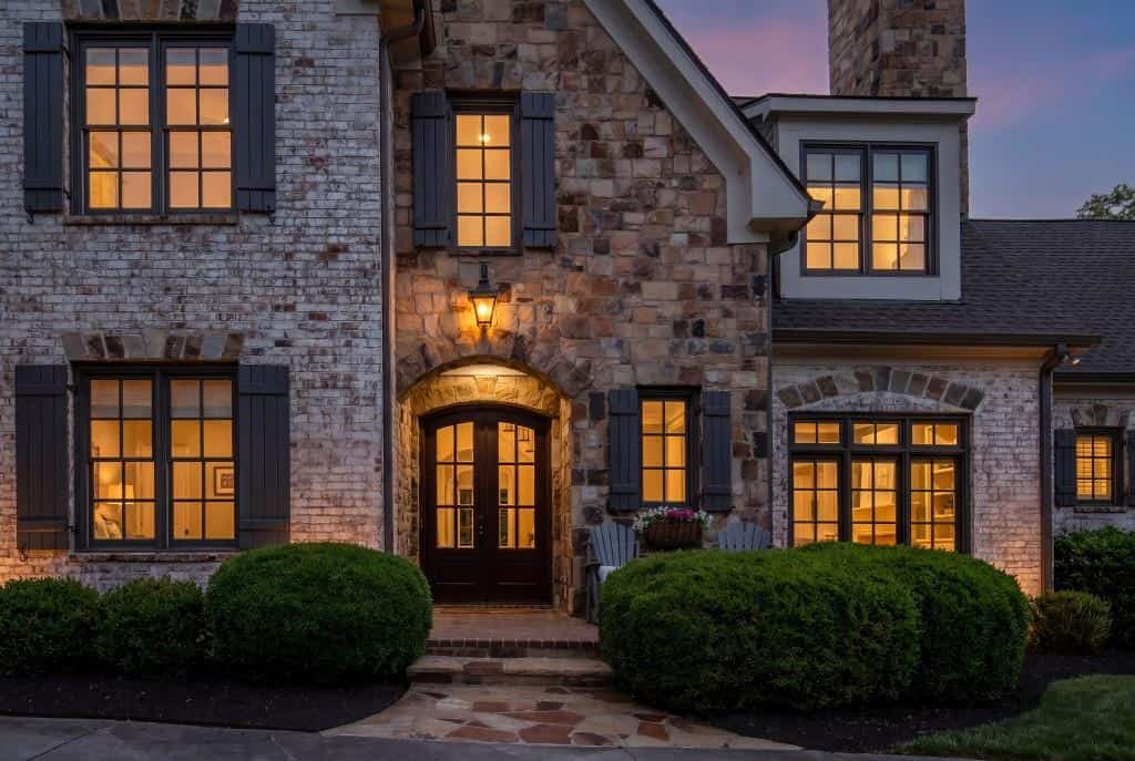 Listing photo 6