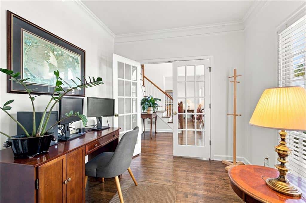 Listing photo 6