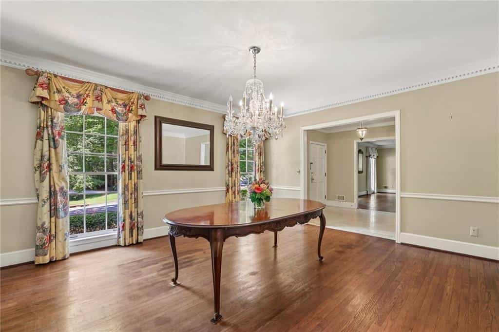 Listing photo 6