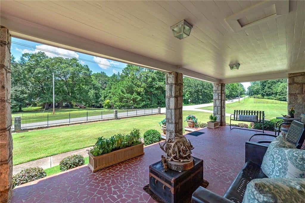 Listing photo 4