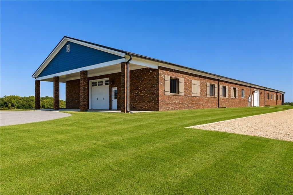 Listing photo 4