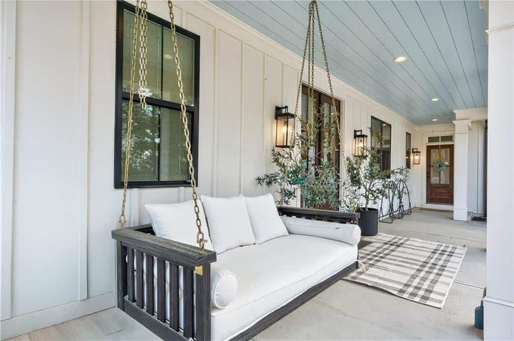 Listing photo 6