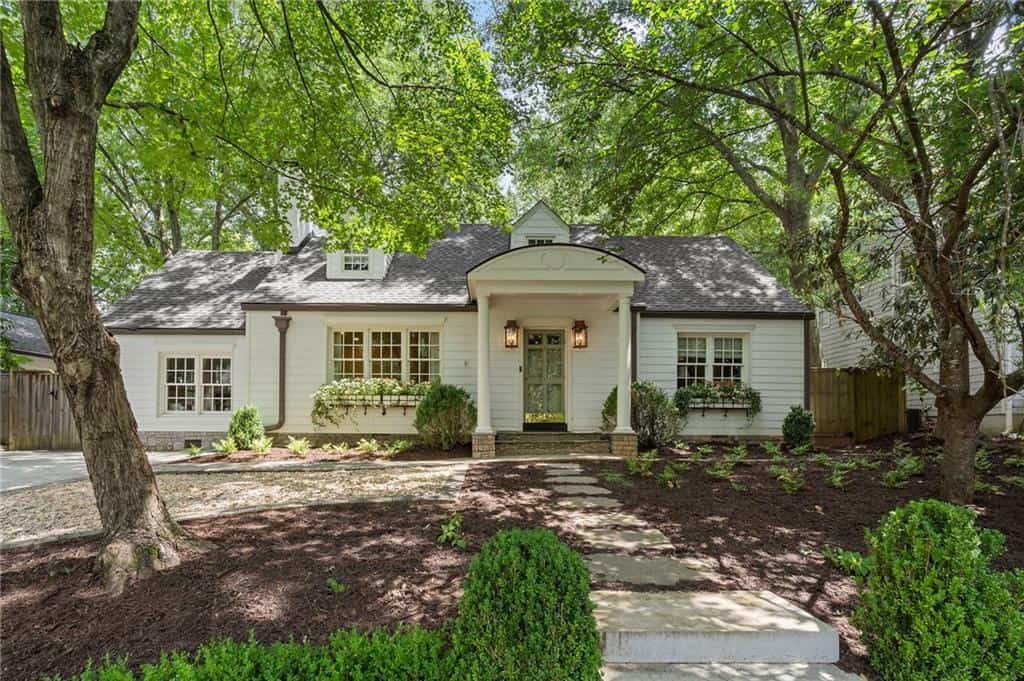 945 Northcliffe Drive NW, Atlanta, GA 30318