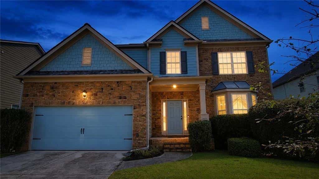 Listing photo 2