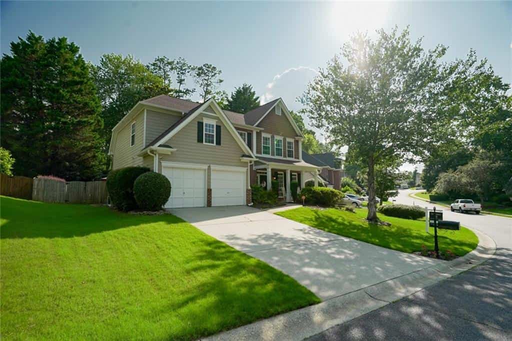 1807 Hidden Springs Walk SE, Smyrna, GA 30082