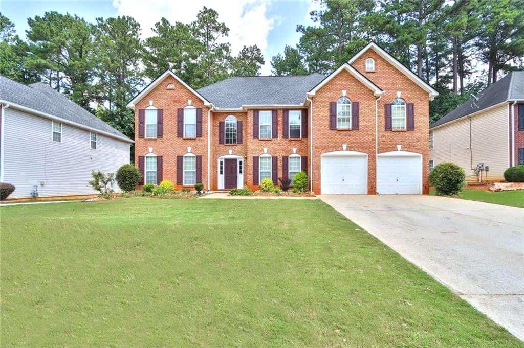 3070 Emden Trail, Snellville, GA 30039