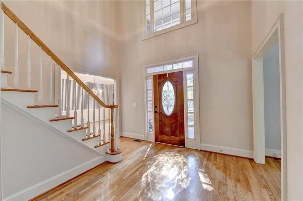 Listing photo 6
