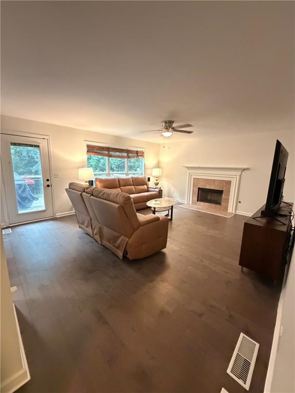 Listing photo 6