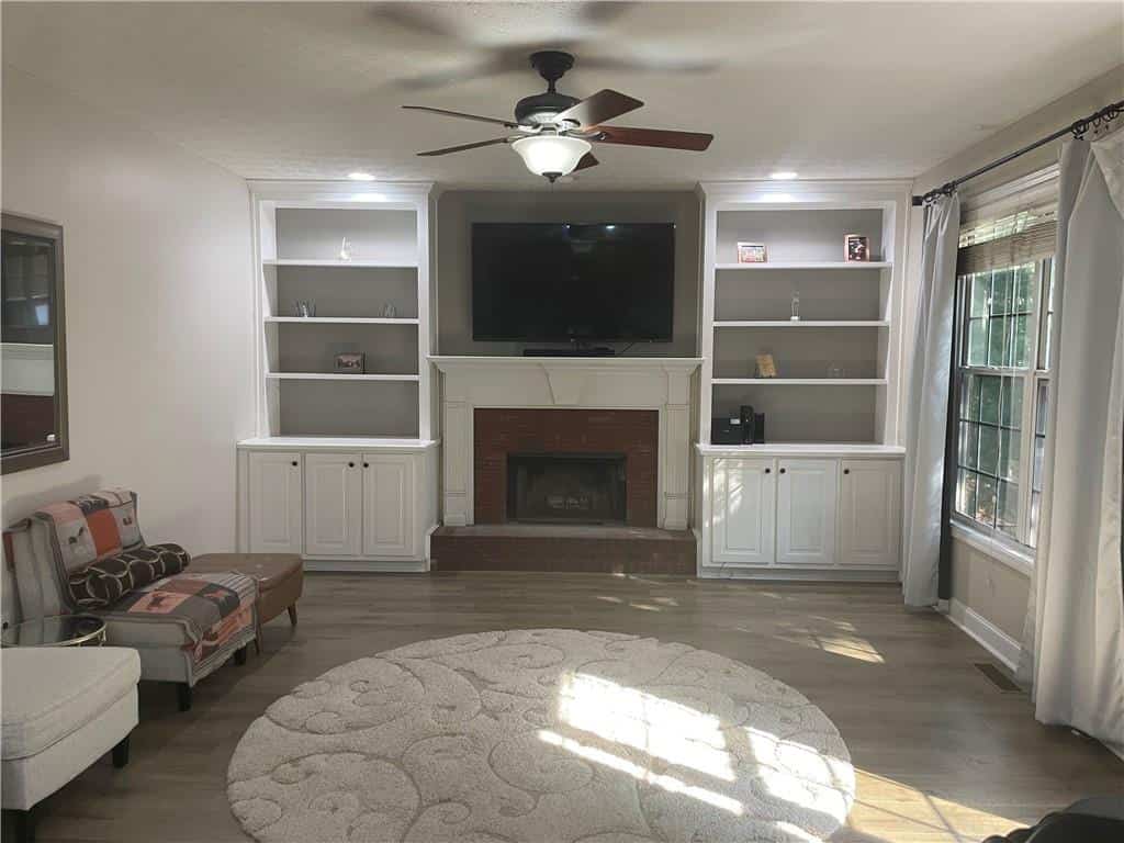 Listing photo 6