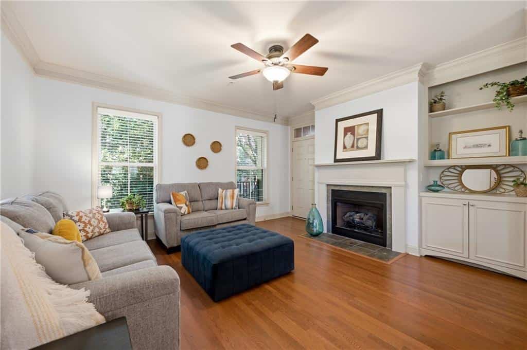 Listing photo 6