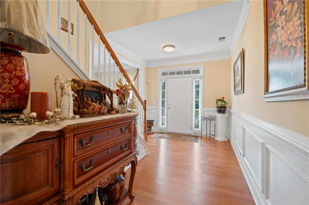 Listing photo 6