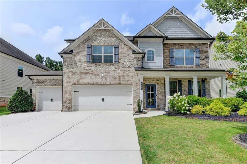 955 Laura Jean Court, Buford, GA 30518