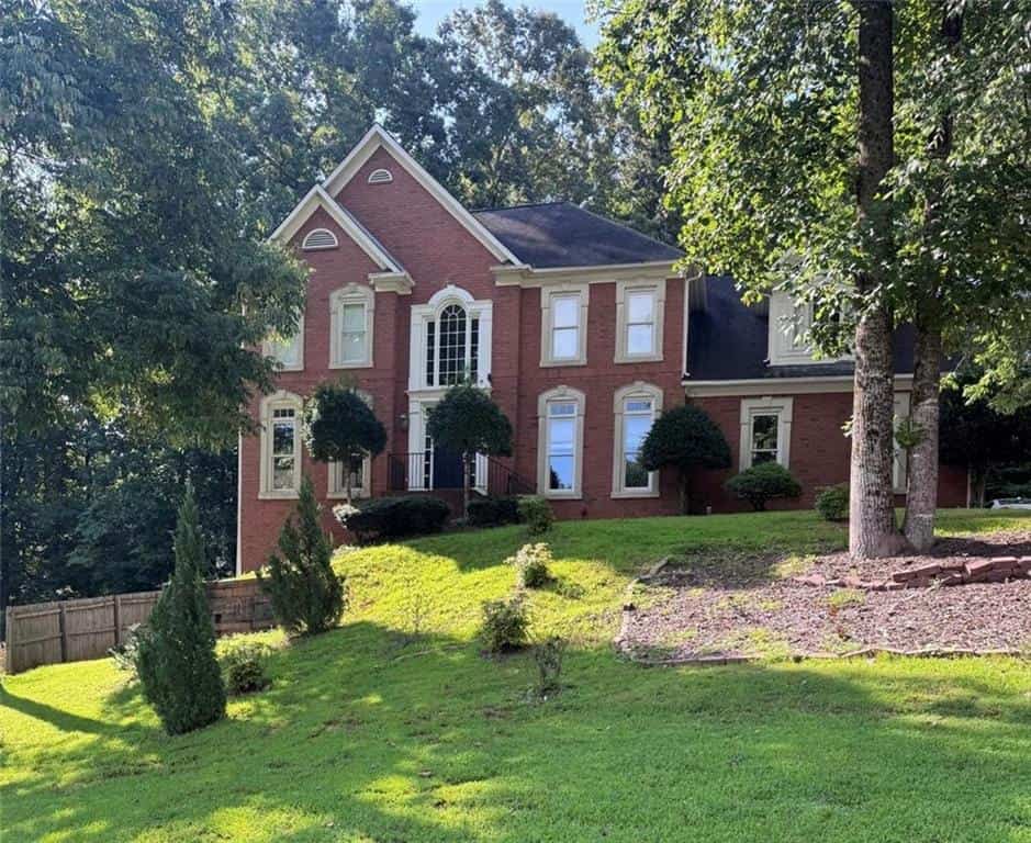 2040 Putnam Point, Lawrenceville, GA 30044