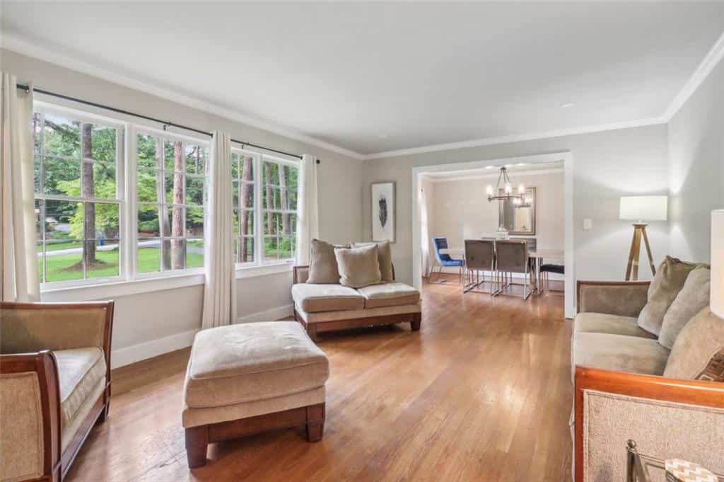 Listing photo 6