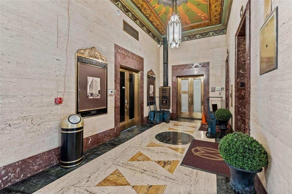 Listing photo 6