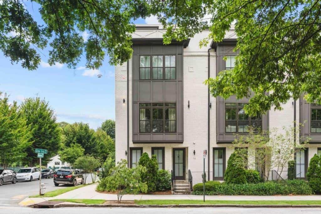 574 Boulevard Place NE 16 #16, Atlanta, GA 30308