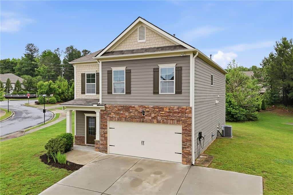 312 Shaw Drive, Acworth, GA 30102