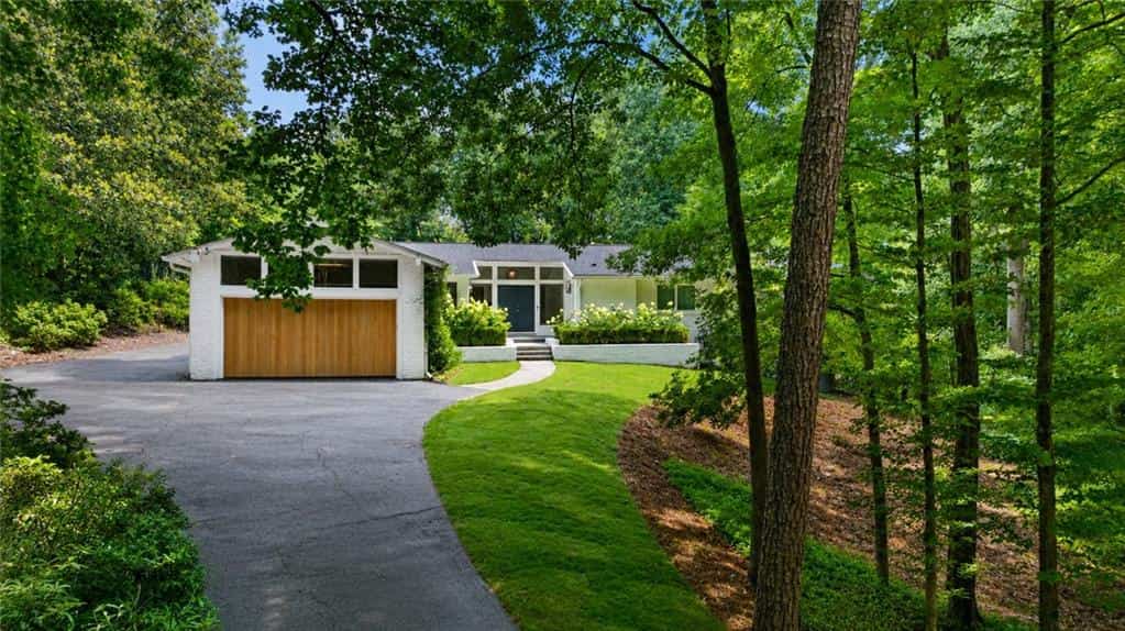 4037 Conway Valley Road NW, Atlanta, GA 30327
