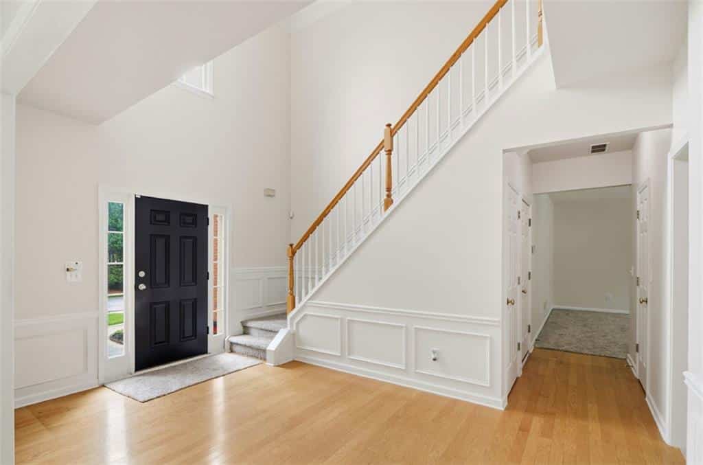 Listing photo 6