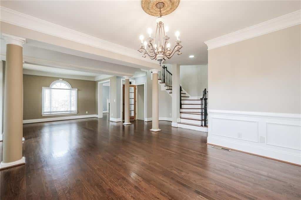 Listing photo 6
