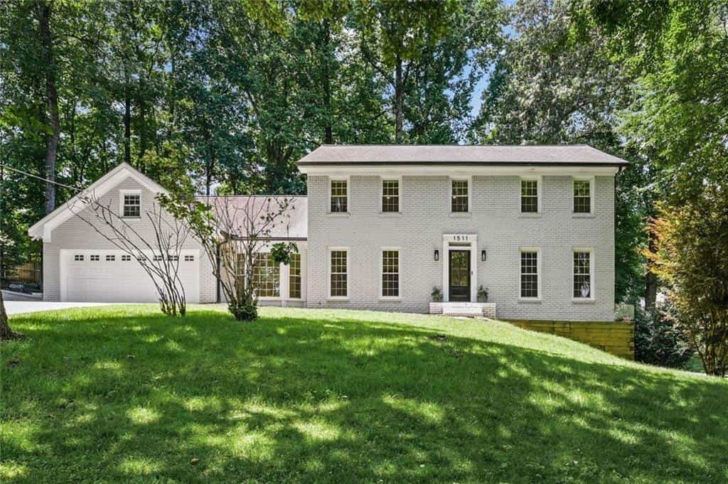 1511 Summerset Drive, Dunwoody, GA 30338