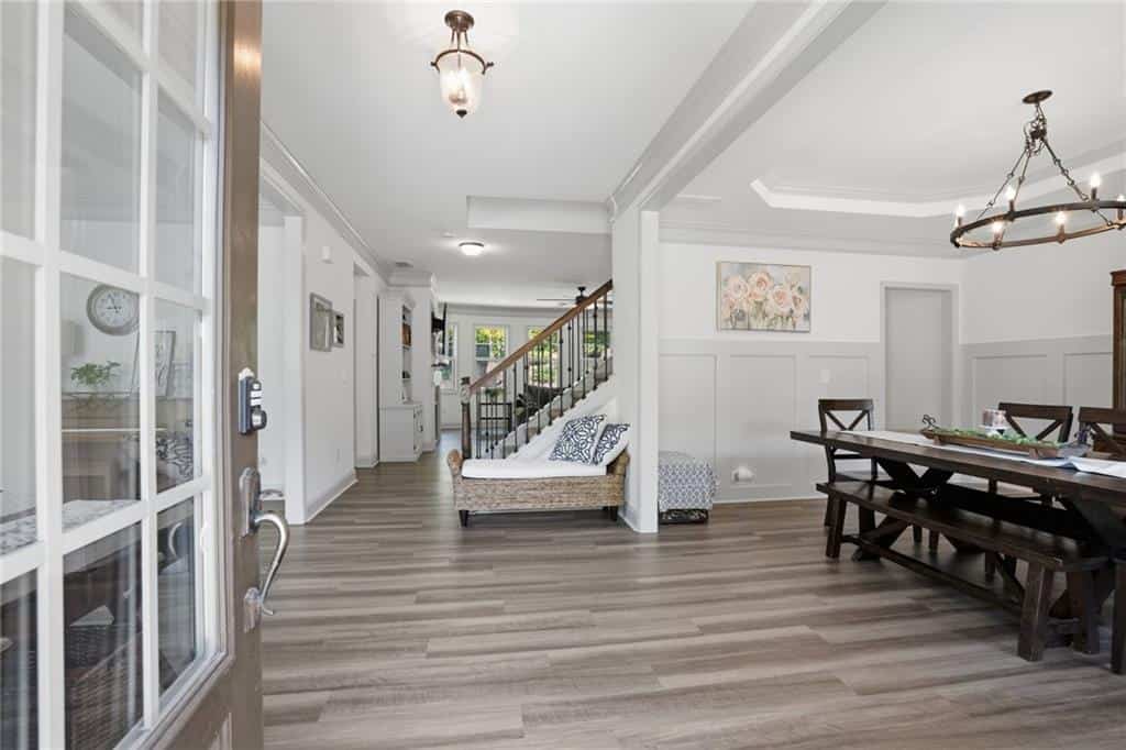 Listing photo 6