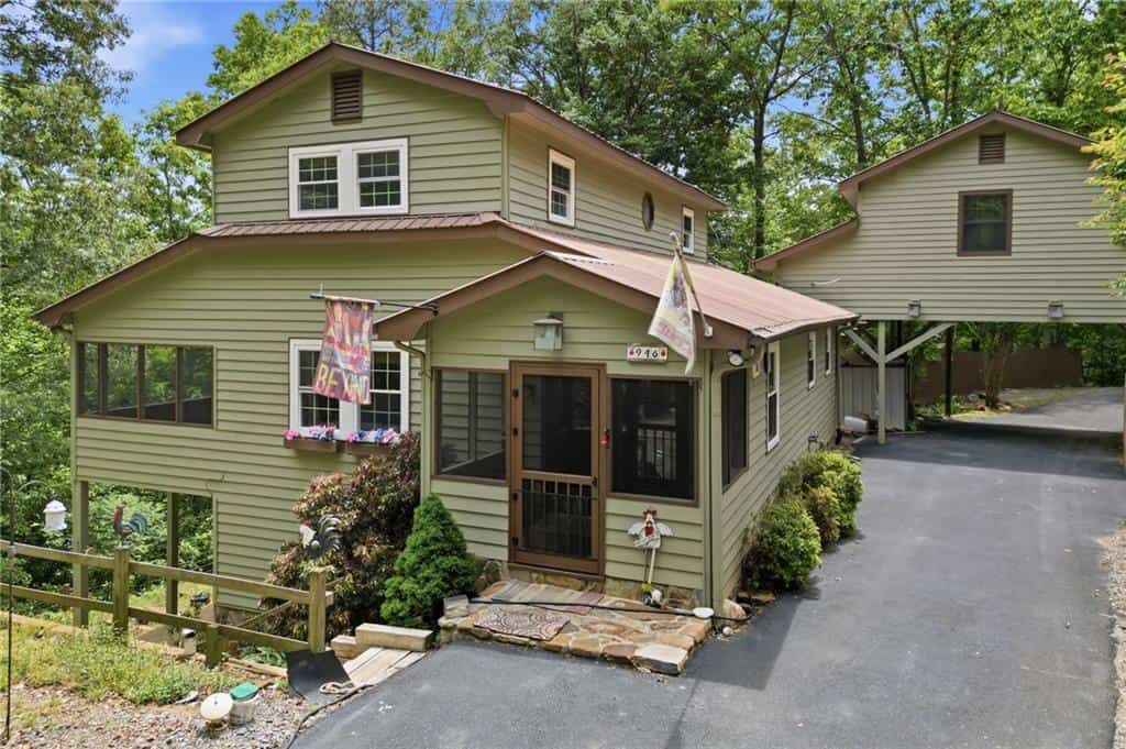 Listing photo 4