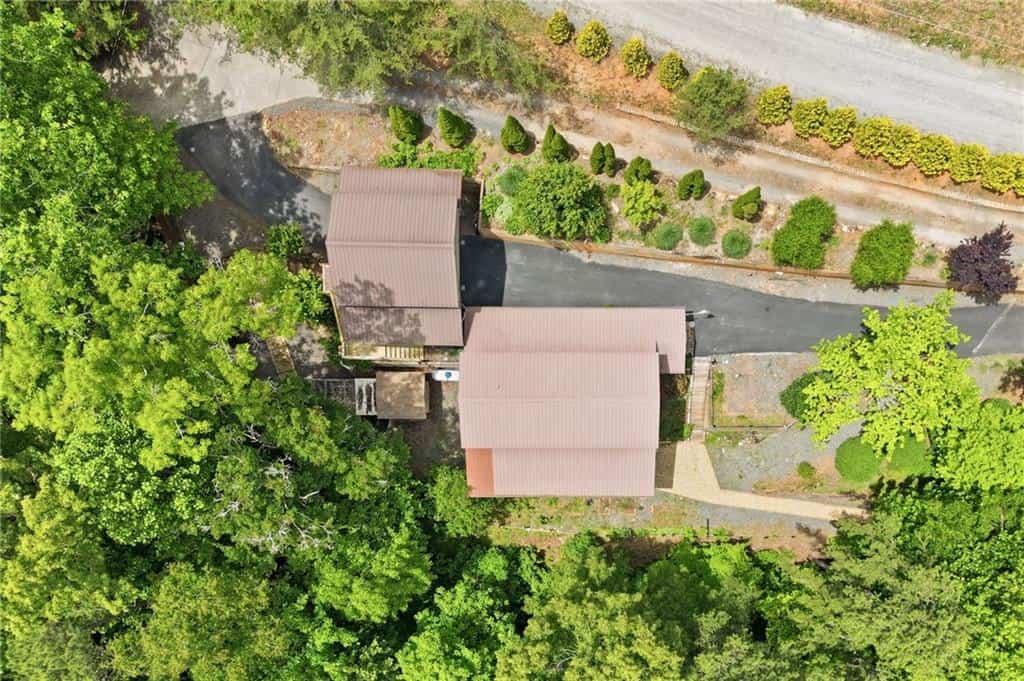 946 Laurel Circle, Blue Ridge, GA 30513