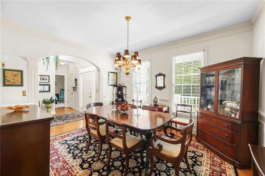 Listing photo 6