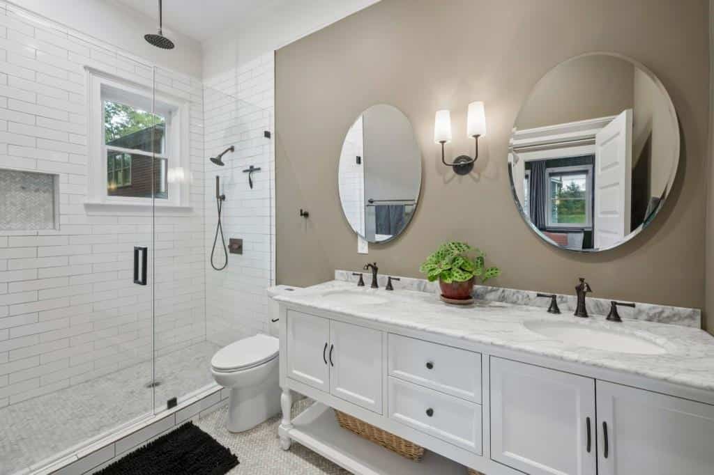 Listing photo 6