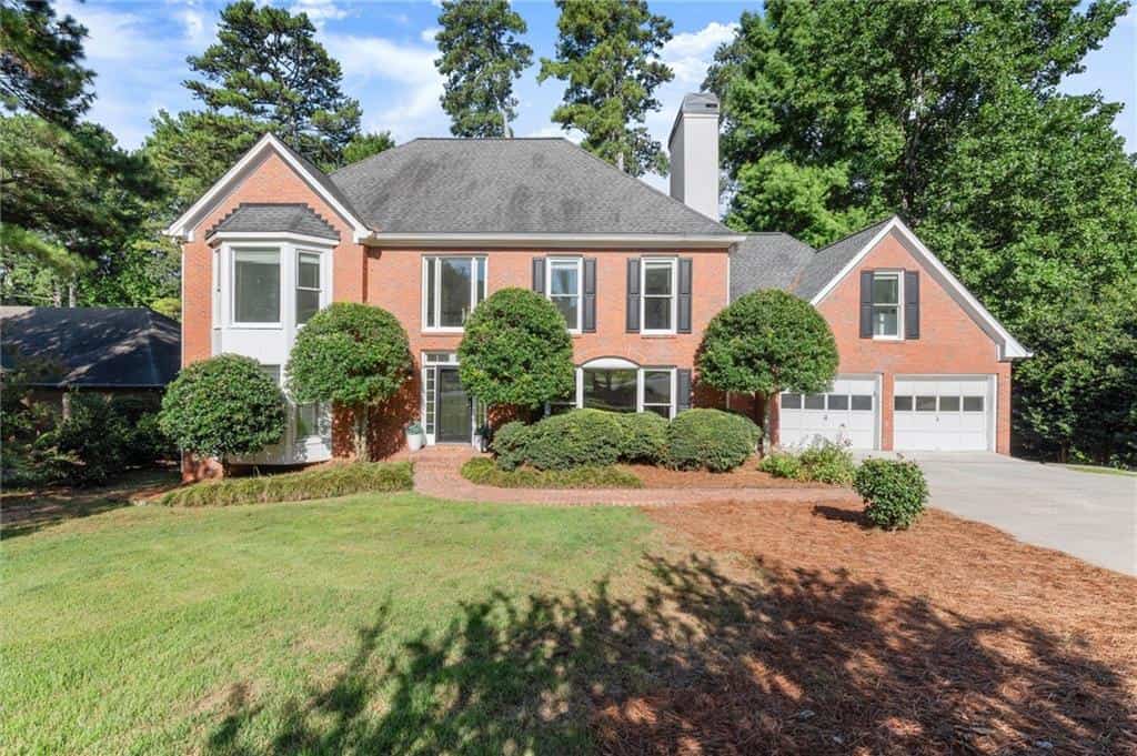 871 Chestnut Lake Drive NE, Marietta, GA 30068