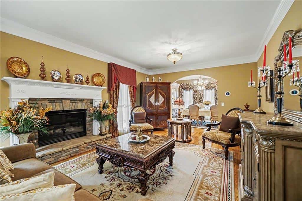 Listing photo 4