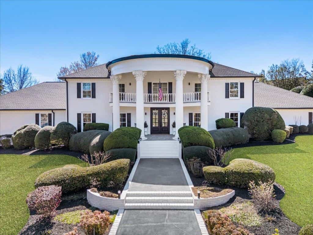 Listing photo 6