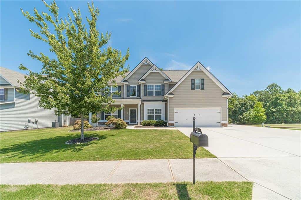 1102 Bald Eagle Trace, Hoschton, GA 30548