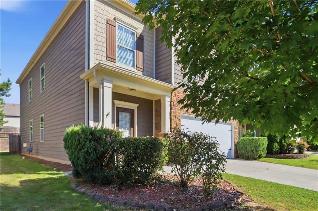 Listing photo 6