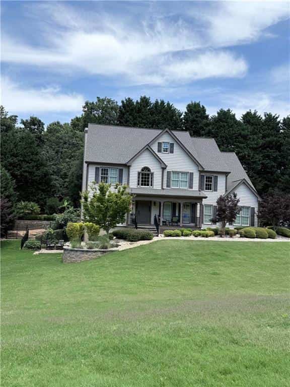 5210 Maplewood Lane, Gainesville, GA 30504