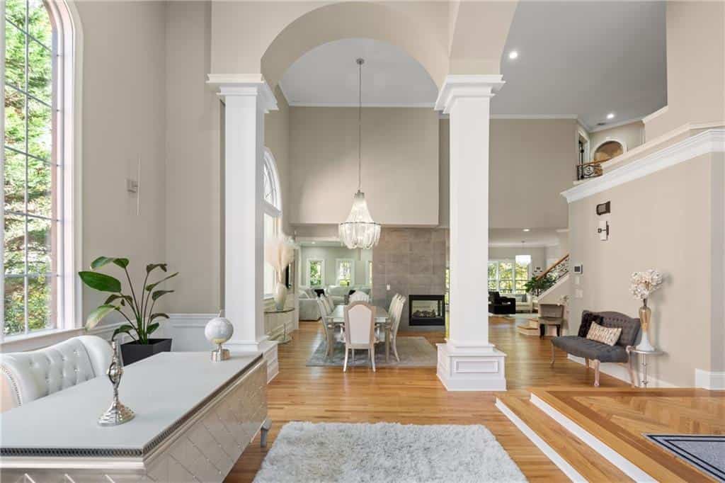 Listing photo 6