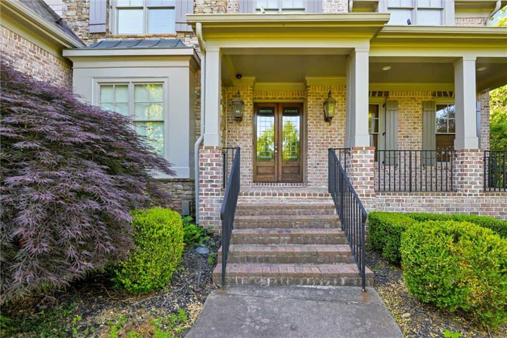 Listing photo 6