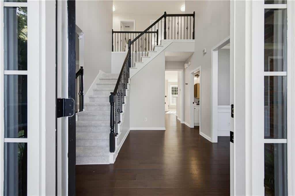 Listing photo 6