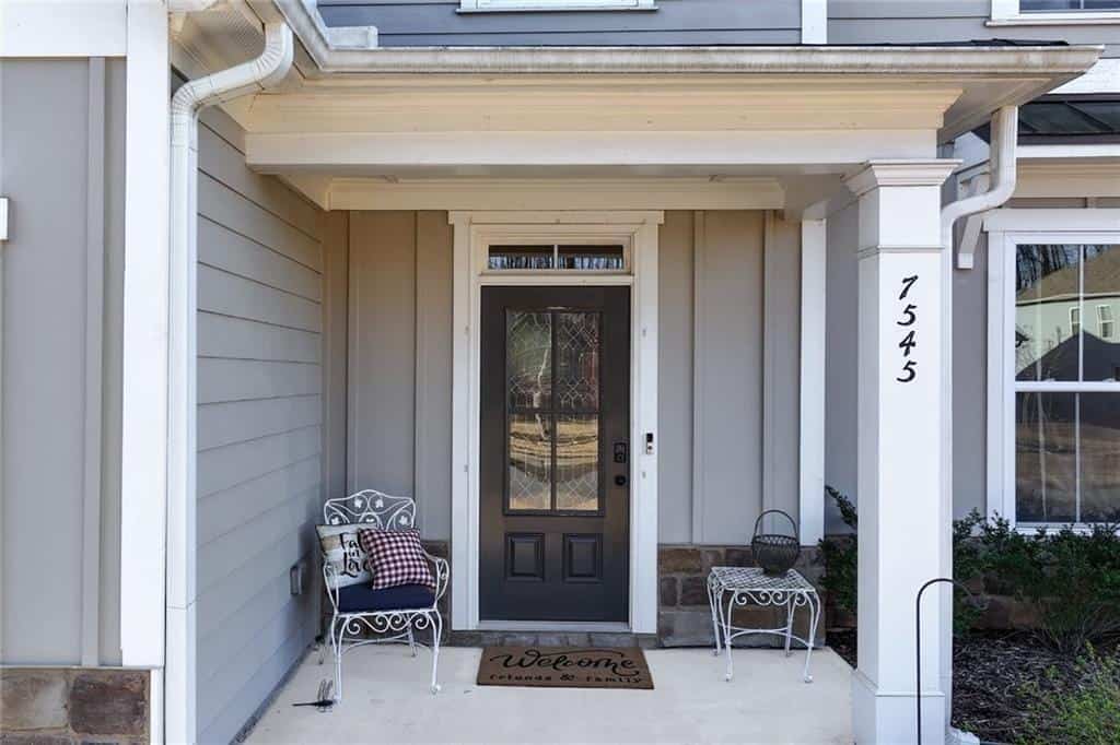 Listing photo 6