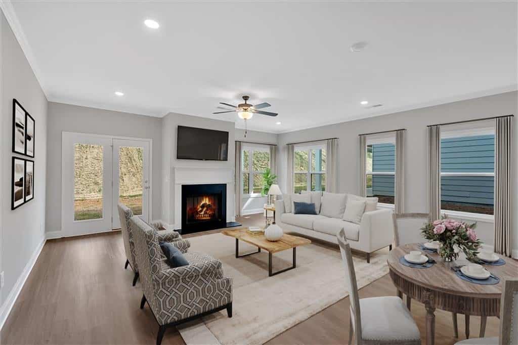 Listing photo 6
