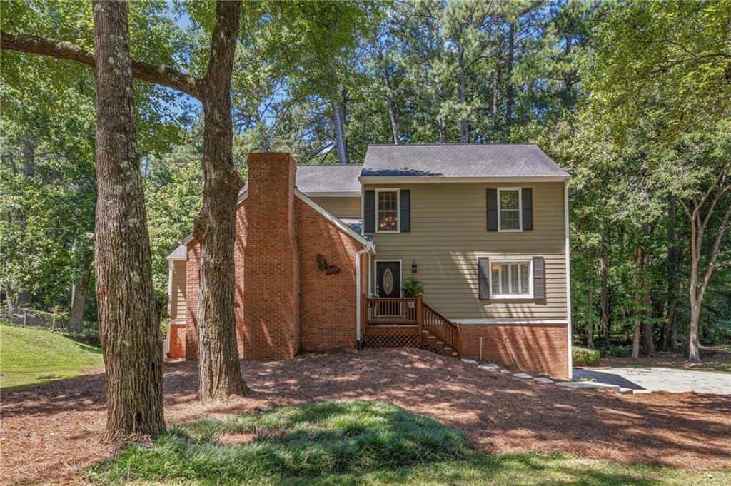 2369 North Forest Drive, Marietta, GA 30062
