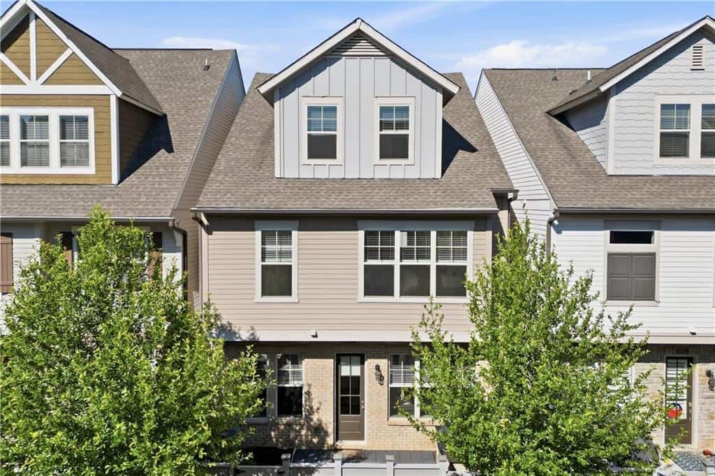 1025 Moorewood Lane SE, Smyrna, GA 30080